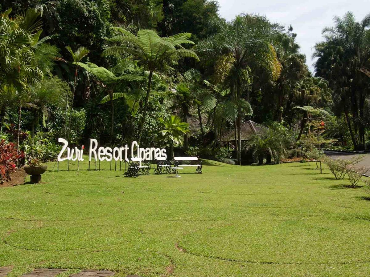 Zuri Resort Cipanas Puncak Exterior photo